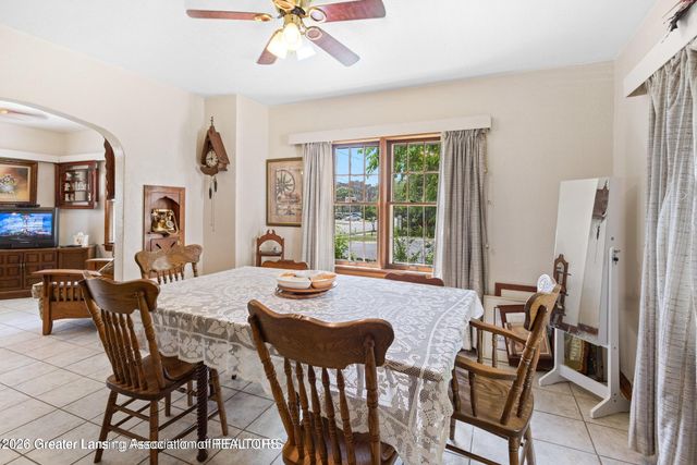 525 E Mount Hope Avenue, Lansing, MI 48910