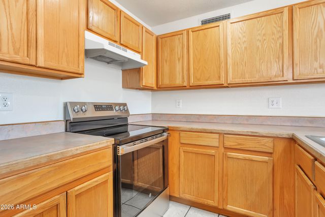 8316 E Indian School Road, Scottsdale, AZ 85251