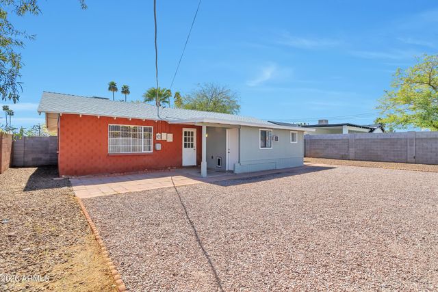 8316 E Indian School Road, Scottsdale, AZ 85251
