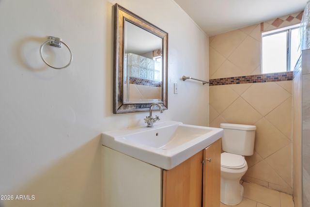 8316 E Indian School Road, Scottsdale, AZ 85251