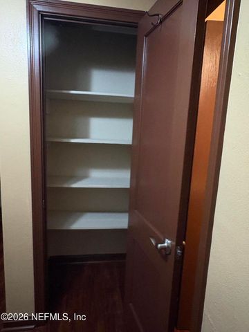 6044 SABRE Drive, Jacksonville, FL 32244