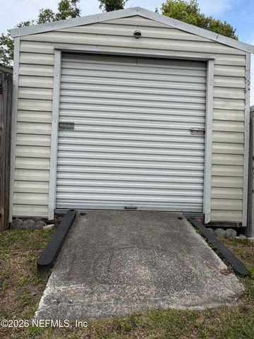 6044 SABRE Drive, Jacksonville, FL 32244