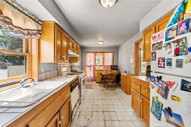 108 S Buena Vista, Redlands, CA 92373