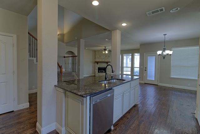 1952 Knoxbridge Road, Forney, TX 75126