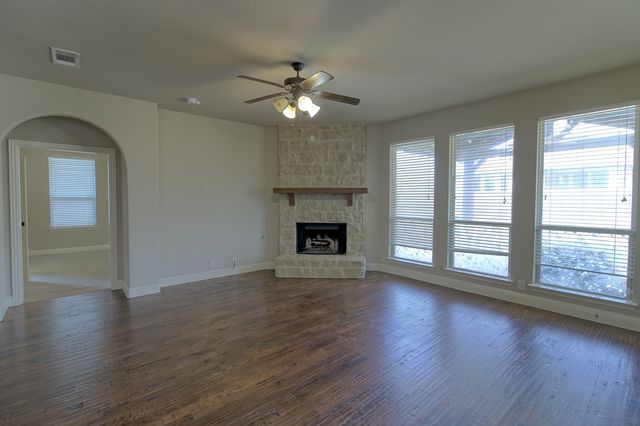 1952 Knoxbridge Road, Forney, TX 75126
