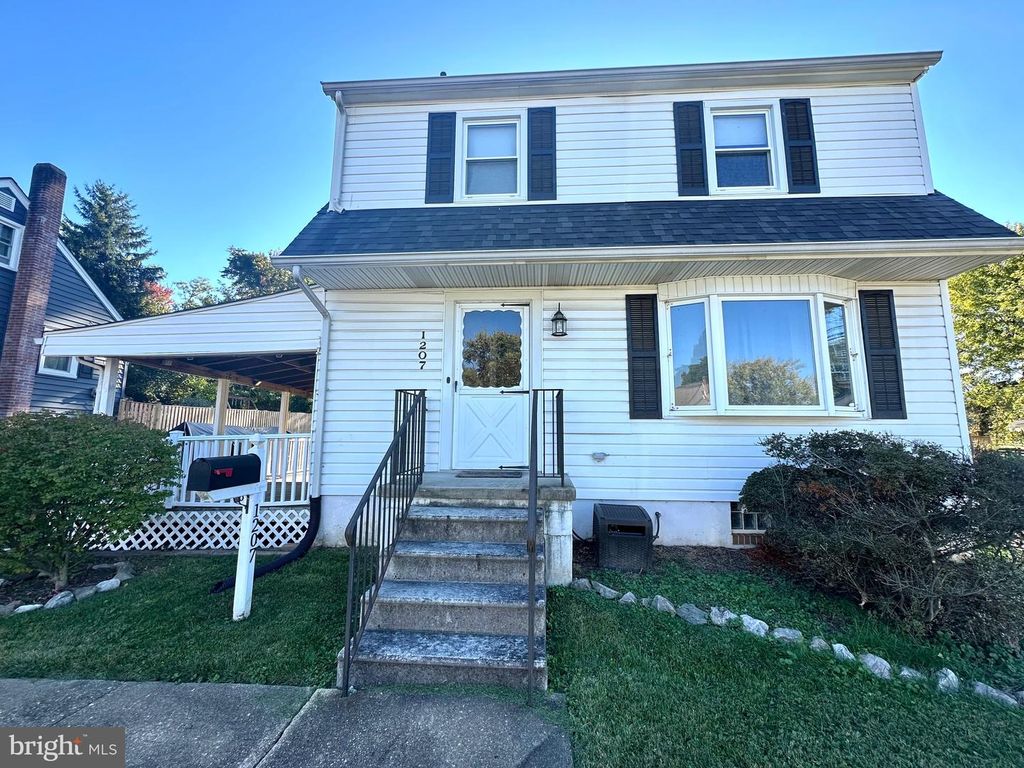 1207 OAKLAND TERRACE RD, Baltimore, MD 21227