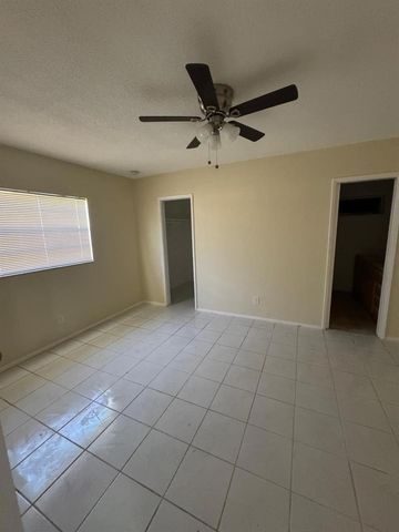 4451 NW 43rd Court, Lauderdale Lakes, FL 33319