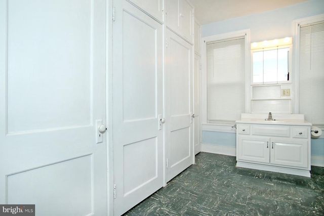 133 W MARKET ST, Jonestown, PA 17038