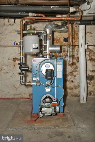 133 W MARKET ST, Jonestown, PA 17038