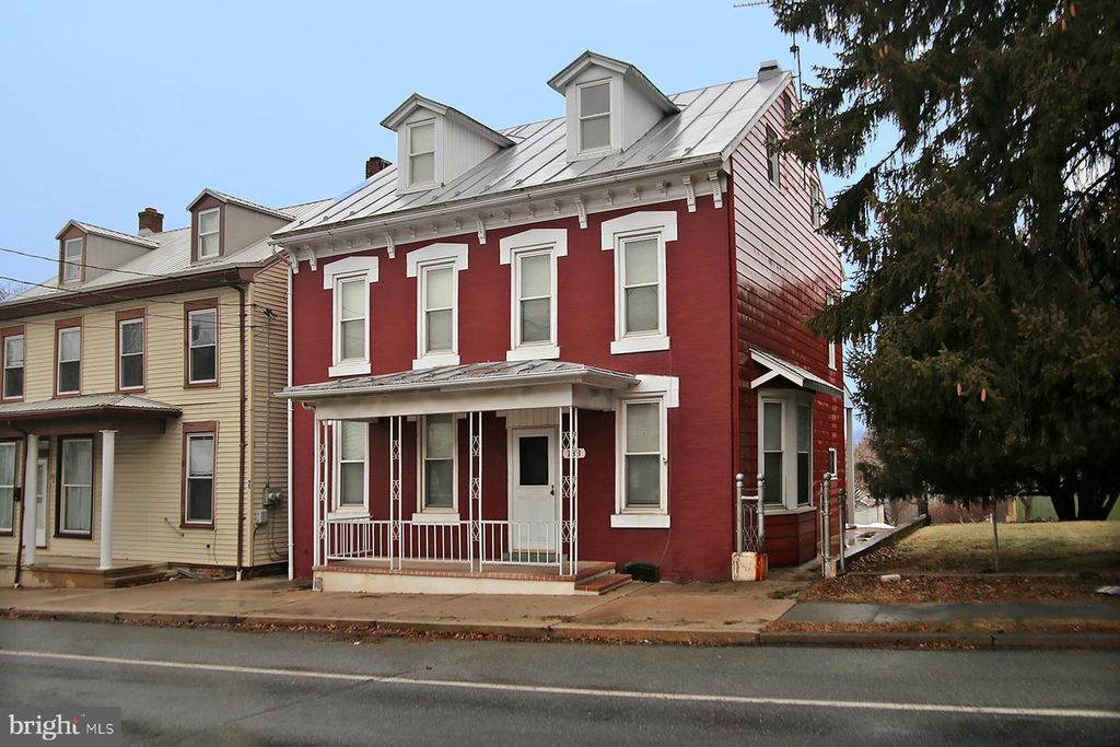 133 W MARKET ST, Jonestown, PA 17038