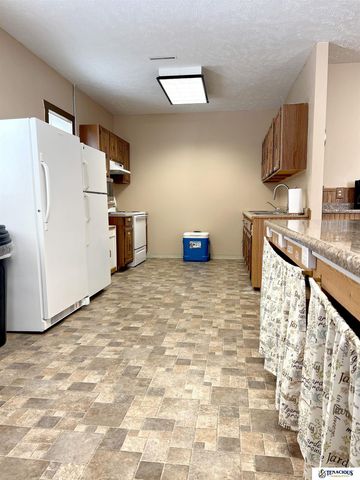 418 S 14th Street, Wymore, NE 68466