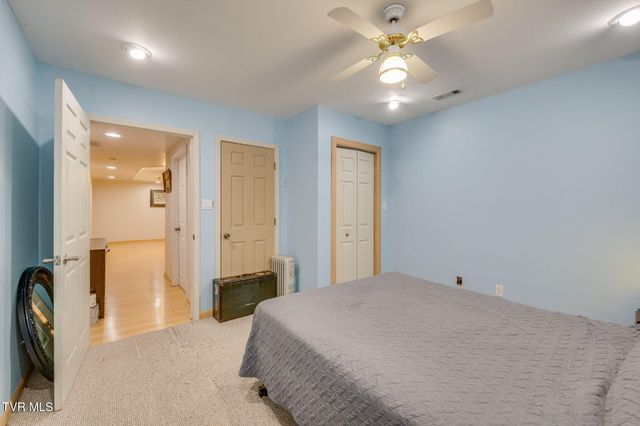 468 Old Embreeville Road, Jonesborough, TN 37659