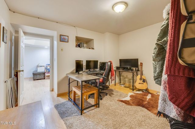 468 Old Embreeville Road, Jonesborough, TN 37659