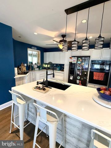 7051 GREENBANK RD, Baltimore, MD 21220