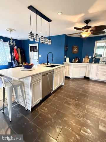 7051 GREENBANK RD, Baltimore, MD 21220