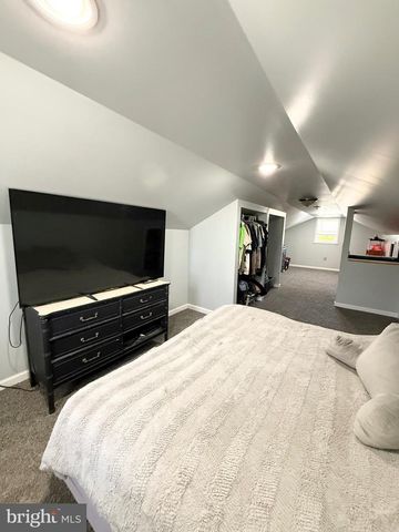 7051 GREENBANK RD, Baltimore, MD 21220