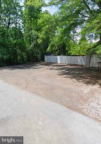 7051 GREENBANK RD, Baltimore, MD 21220