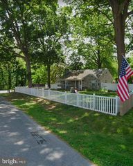 7051 GREENBANK RD, Baltimore, MD 21220