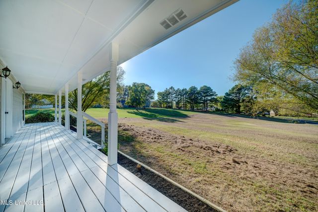 177 S Fork Dr Cove, Senatobia, MS 38668