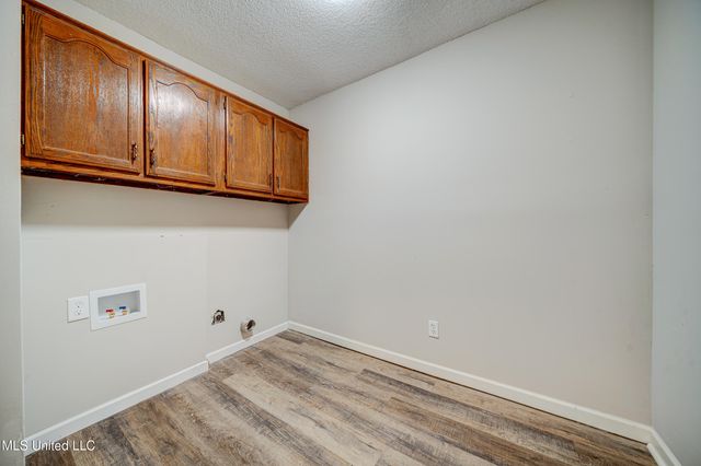 177 S Fork Dr Cove, Senatobia, MS 38668