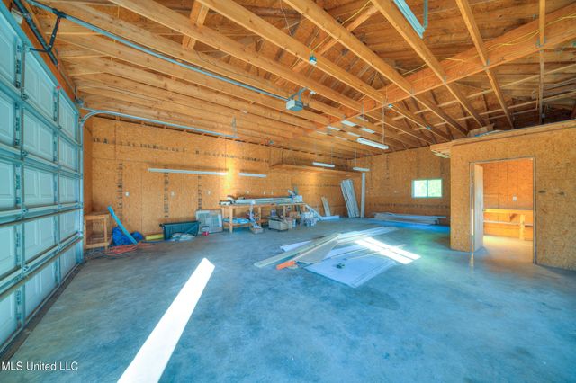 177 S Fork Dr Cove, Senatobia, MS 38668