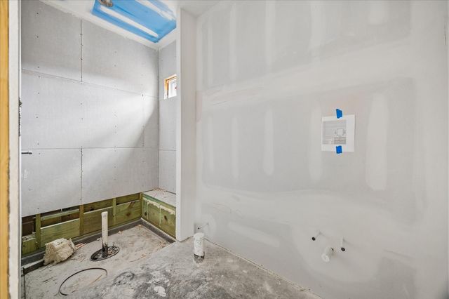 1335 Gardenia Drive, Houston, TX 77018