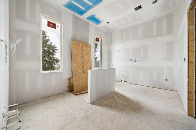 1335 Gardenia Drive, Houston, TX 77018