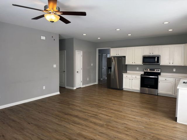 227 E Oak Street, Nicholasville, KY 40356