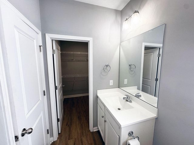 227 E Oak Street, Nicholasville, KY 40356