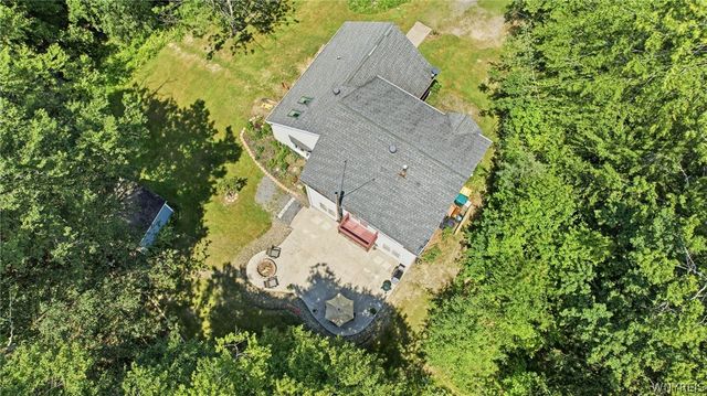 8709 Heath Road, Colden, NY 14033