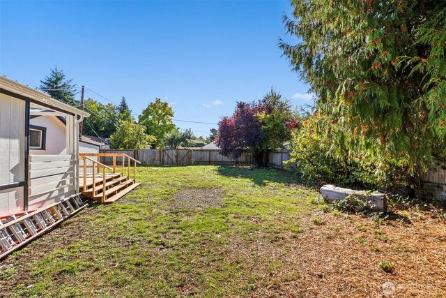 506 Jackson Street, Centralia, WA 98531