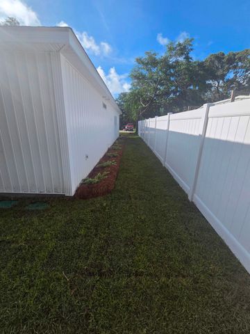 4513 Pelican St., North Myrtle Beach, SC 29582