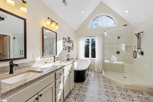 9 Claymore Street, Greer, SC 29650