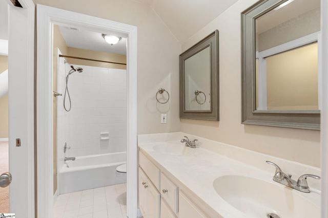 9 Claymore Street, Greer, SC 29650