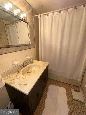 34 MARLBOROUGH LN, Glen Mills, PA 19342