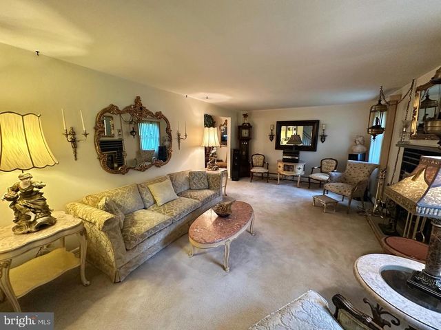 34 MARLBOROUGH LN, Glen Mills, PA 19342