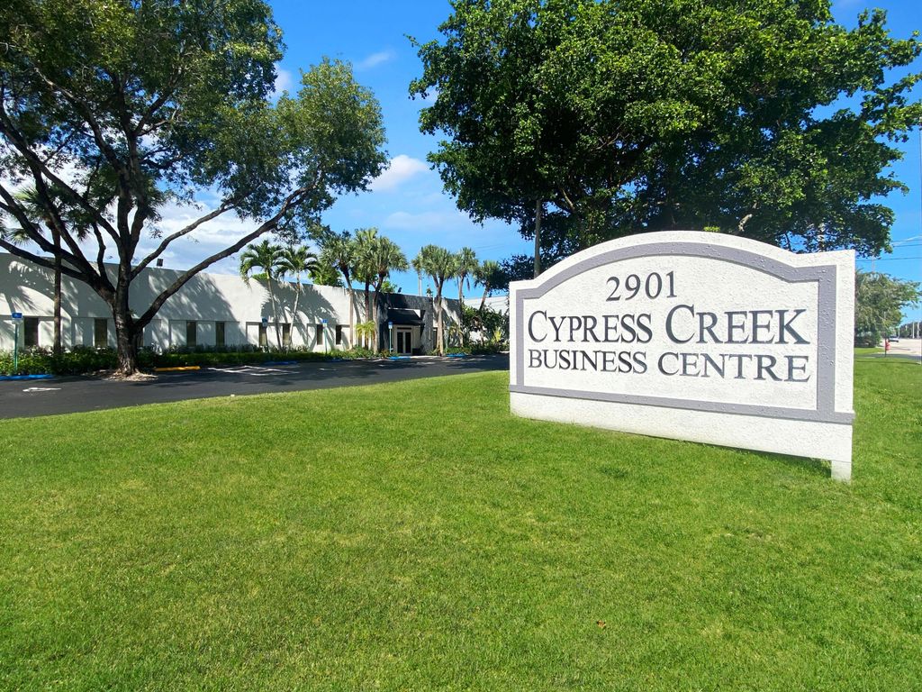 Image 1 of property listing at 2901 NW 62nd Street 104, Fort Lauderdale, FL 33309