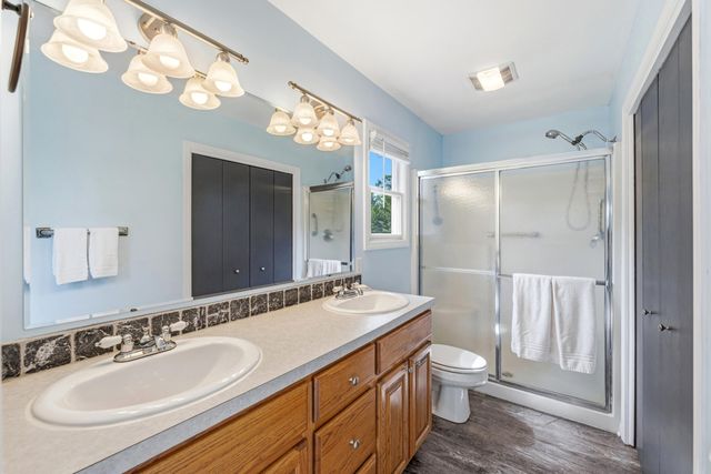 2124 Hilltop View Drive, Dorr, MI 49323