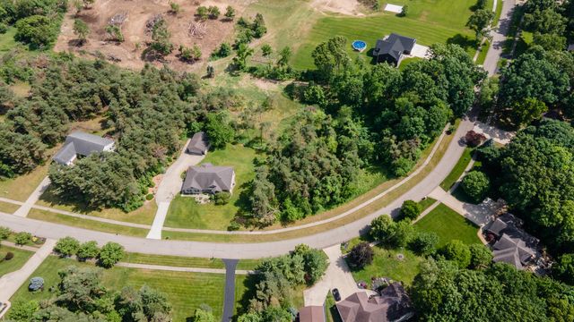 2124 Hilltop View Drive, Dorr, MI 49323