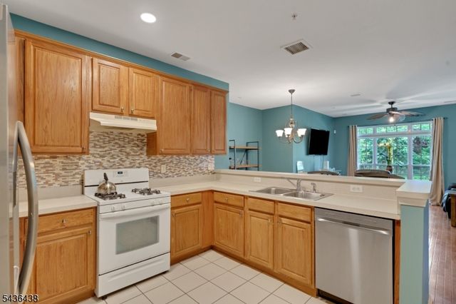 815 Deluca Rd 815, Belleville Twp., NJ 07109