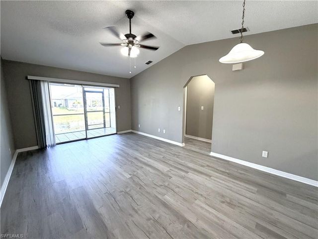 823 Gleason PKWY 2, Cape Coral, FL 33914