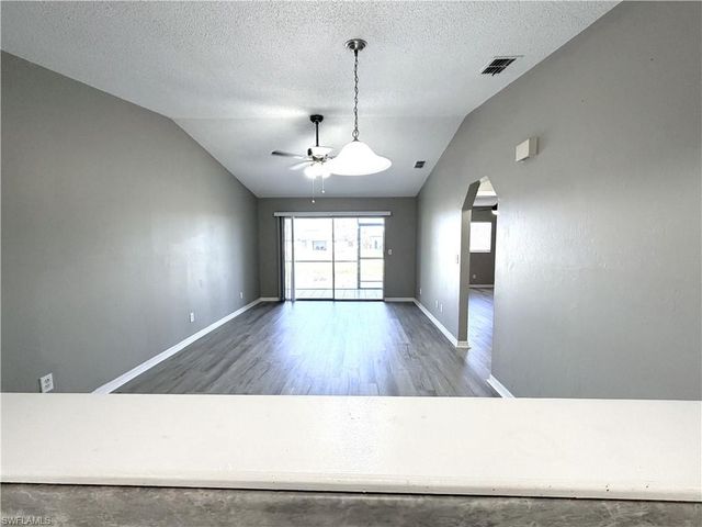 823 Gleason PKWY 2, Cape Coral, FL 33914