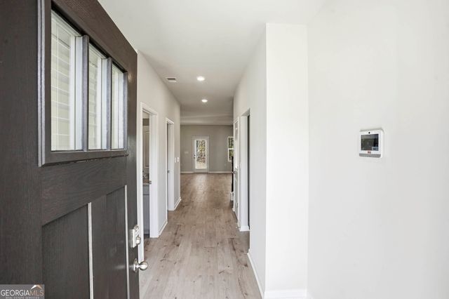 135 Post Oak Drive, Jackson, GA 30233