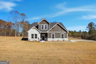 135 Post Oak Drive, Jackson, GA 30233