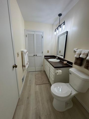 9372 Kingsview Lane N, Maple Grove, MN 55369