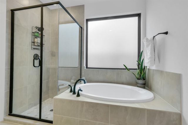 15331 Algunas Plumas Street, Cypress, TX 77433