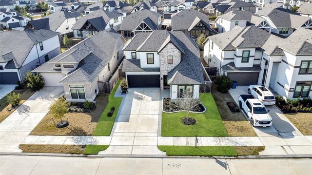 15331 Algunas Plumas Street, Cypress, TX 77433