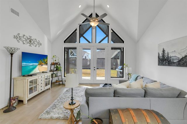 15331 Algunas Plumas Street, Cypress, TX 77433