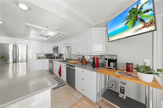 4013 SE 20th PL # 401, Cape Coral, FL 33904