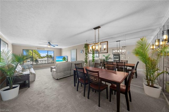 4013 SE 20th PL # 401, Cape Coral, FL 33904